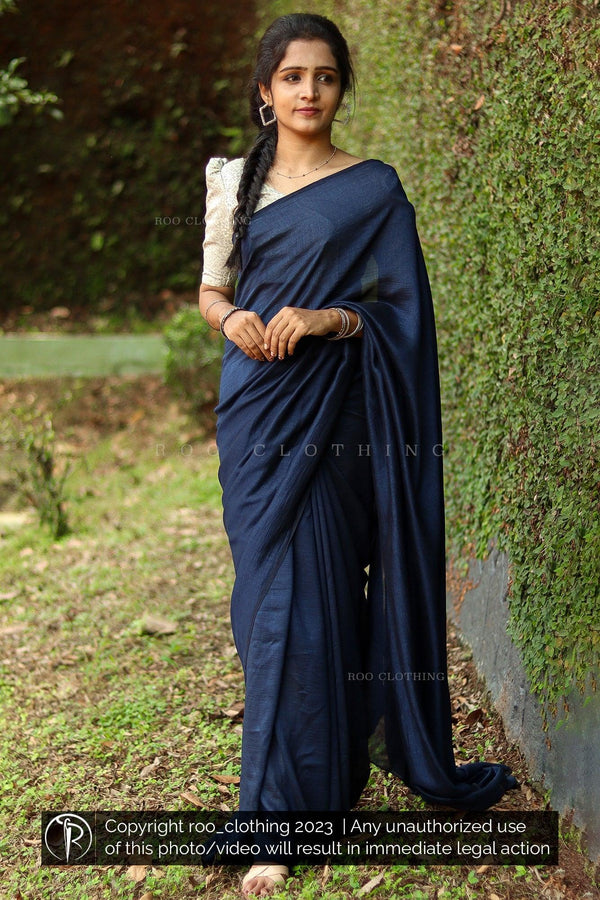 Navy Blue Saree with unstitched blouse piece